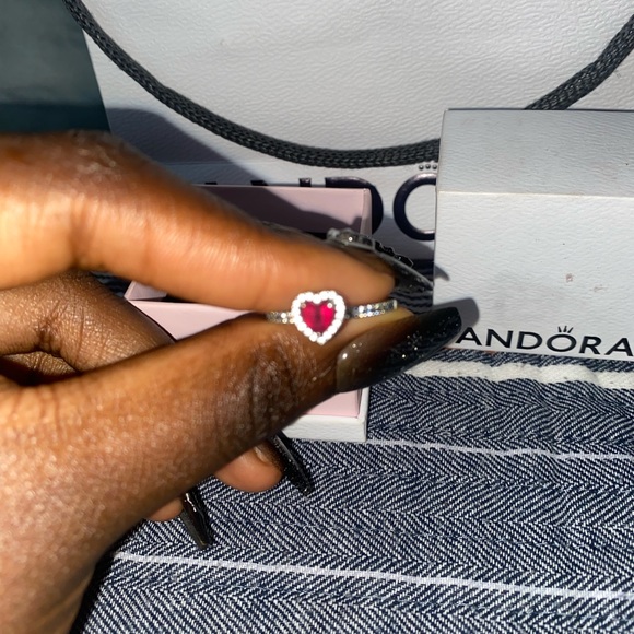 Pandora red heart ring - Picture 4 of 6